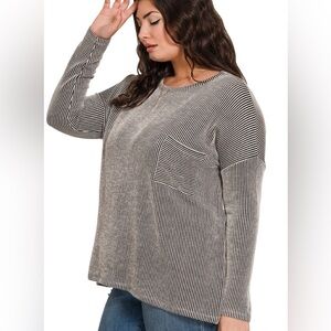 Zenana NWOT Green and White Striped Top